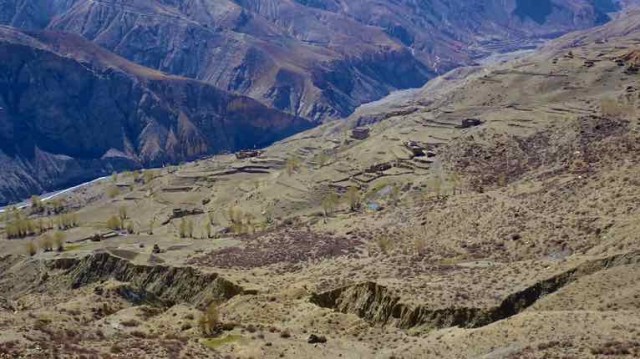 Von-Saldang-zur-Yangsher-Gompa Von-Saldang-zur-Yangsher-Gompa