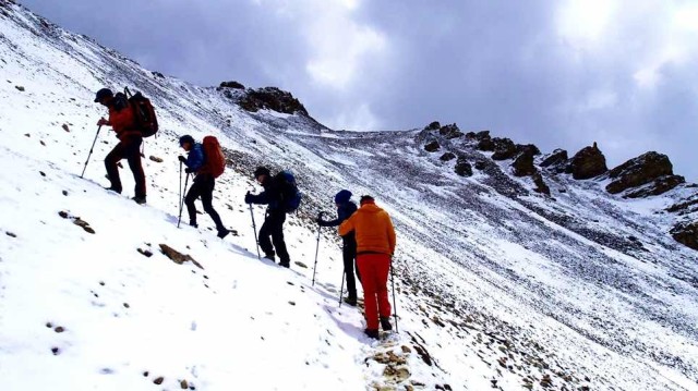 undUuml;ber-den-Jyarkhoi-La--5450-m--nach-Kharka undUuml;ber-den-Jyarkhoi-La--5450-m--nach-Kharka